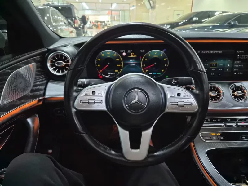 Mercedes-Benz CLS-Class