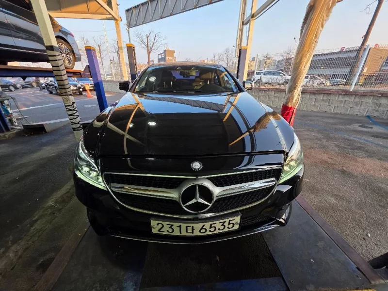 Mercedes-Benz CLS-Class