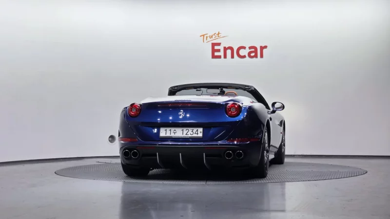 Ferrari CALIFORNIA