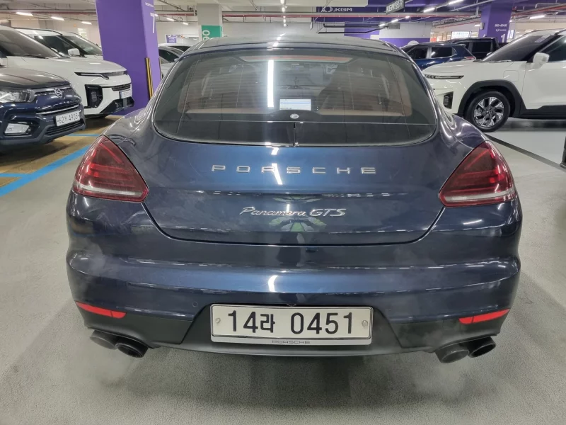 Porsche PANAMERA