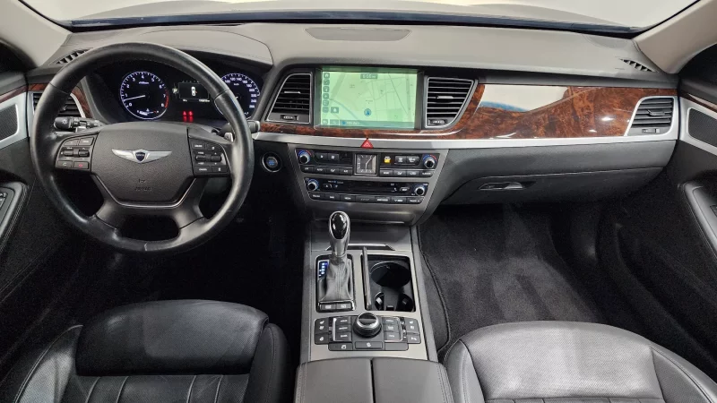Hyundai Genesis