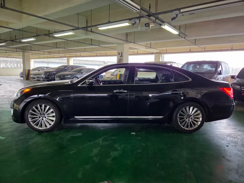 Hyundai Equus