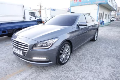 Hyundai Genesis
