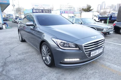 Hyundai Genesis