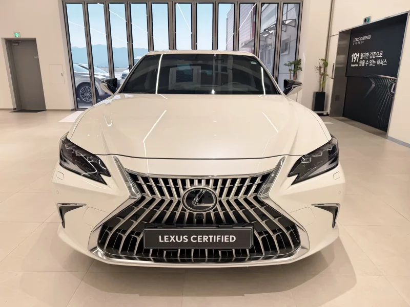 Lexus ES300h