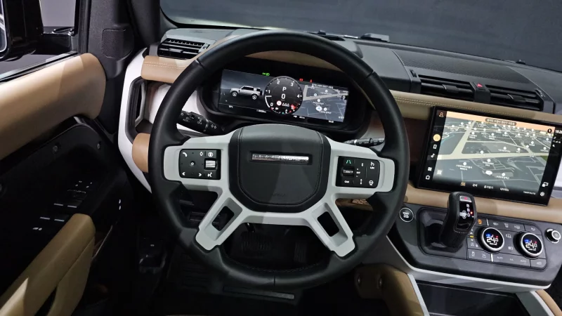 Land Rover DEFENDER