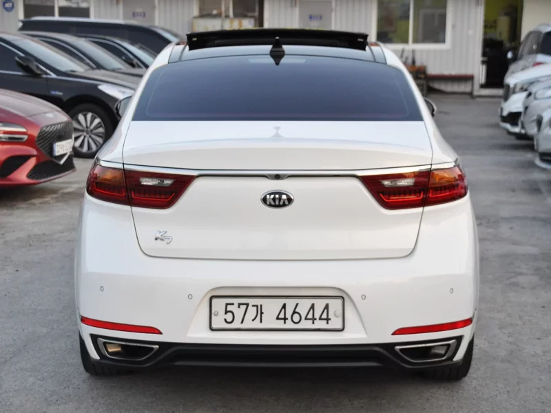 Kia K7