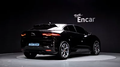 Jaguar I-PACE