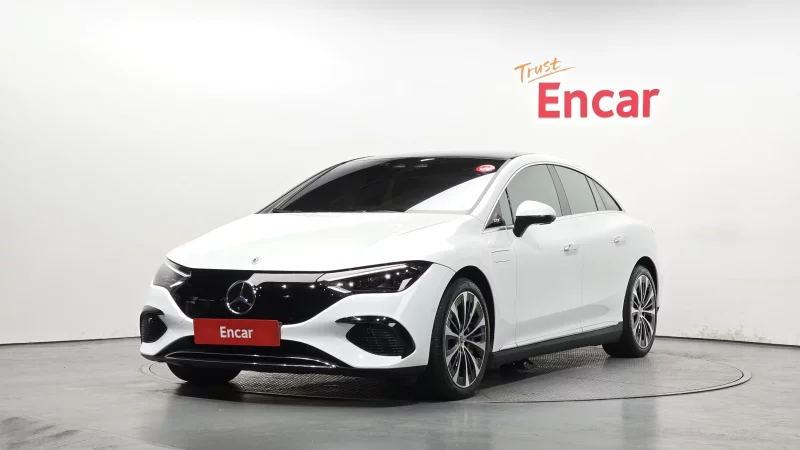 Mercedes-Benz EQE
