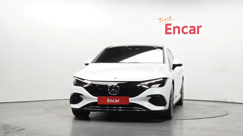 Mercedes-Benz EQE