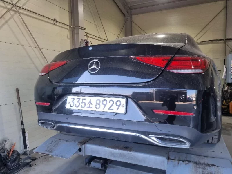 Mercedes-Benz CLS-Class