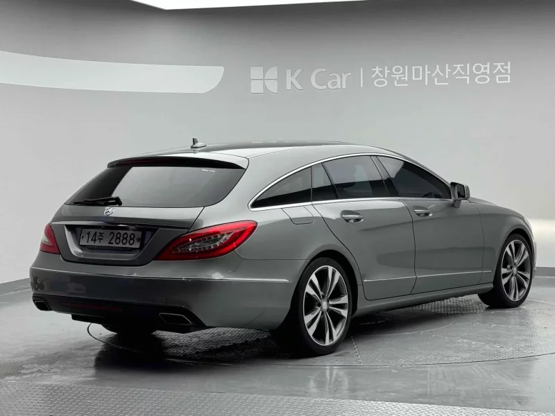 Mercedes-Benz CLS-Class