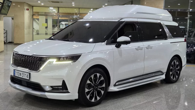 Kia Carnival