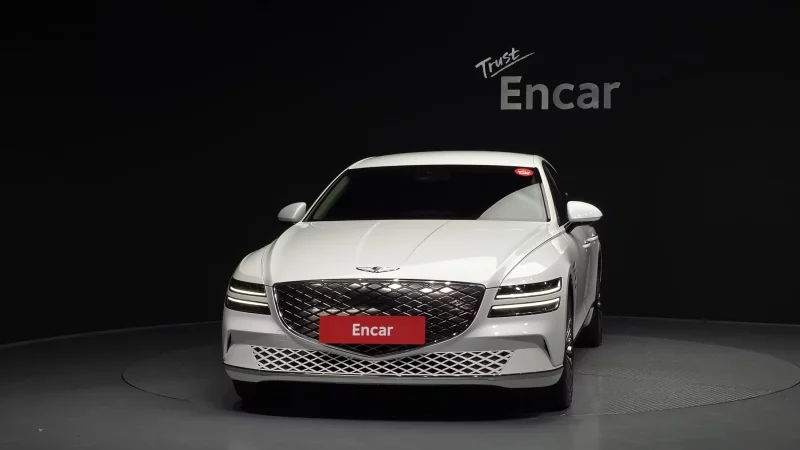 Genesis Electrified G80