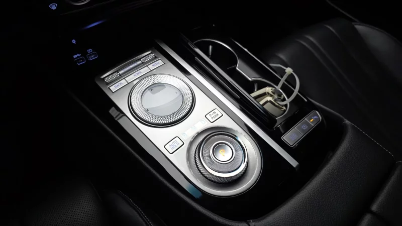 Genesis Electrified G80