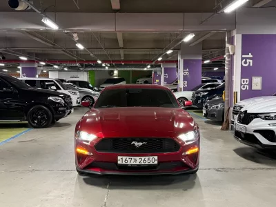 Ford MUSTANG