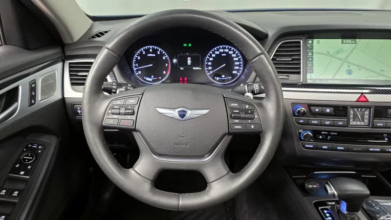 Hyundai Genesis