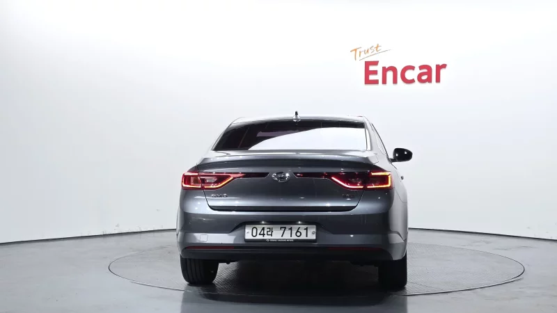 Renault Samsung SM6