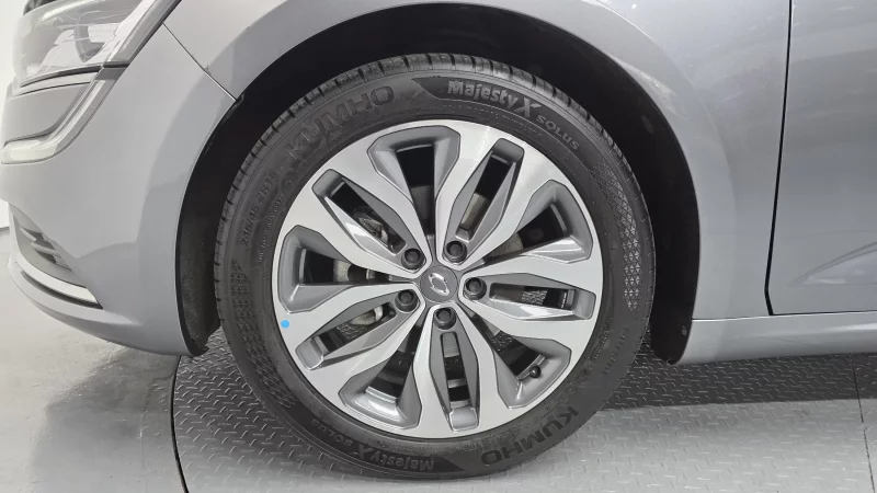 Renault Samsung SM6