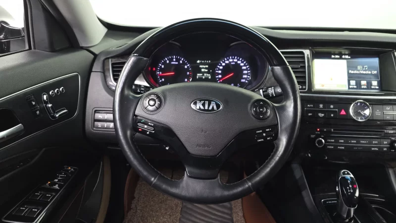 Kia K9