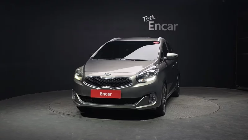 Kia Carens