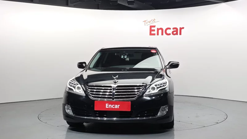 Hyundai Equus