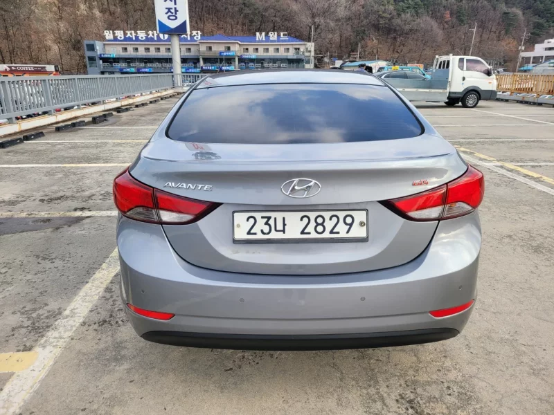 Hyundai AVANTE