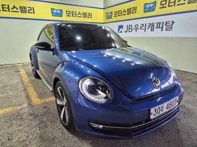 Volkswagen BEETLE