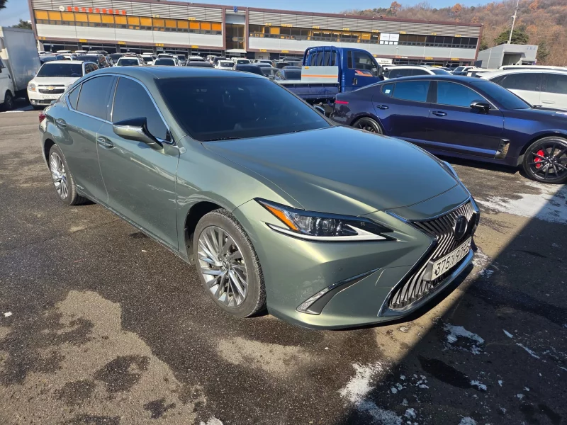 Lexus ES300h