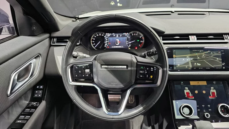 Land Rover RANGE ROVER VELAR