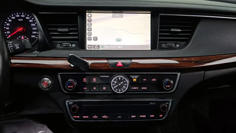 Kia K7