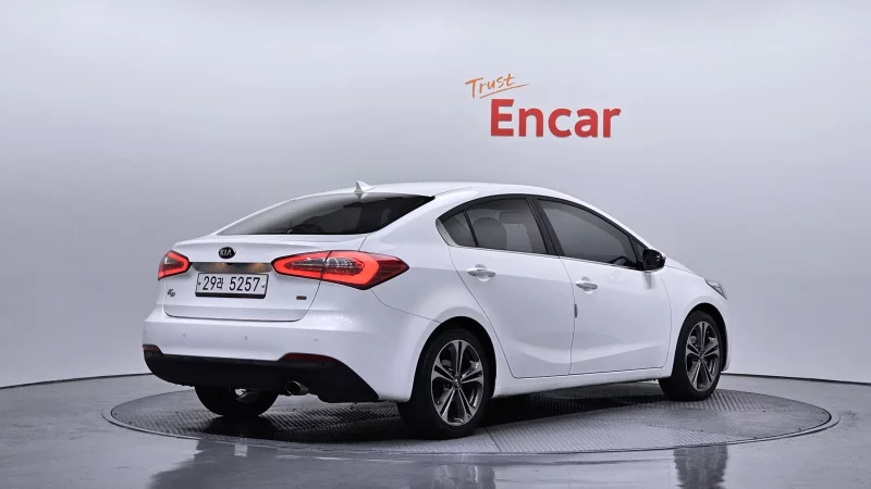 Kia K3