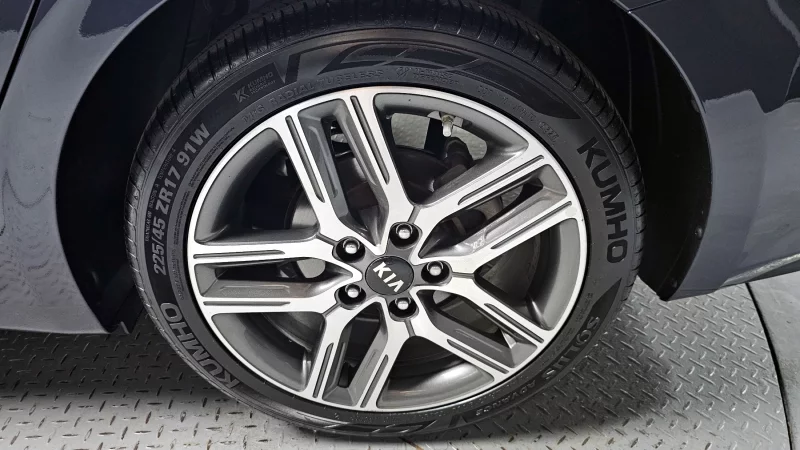 Kia K3