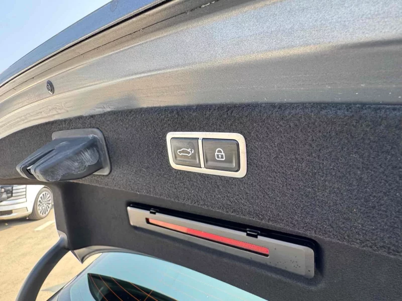 Genesis Electrified G80