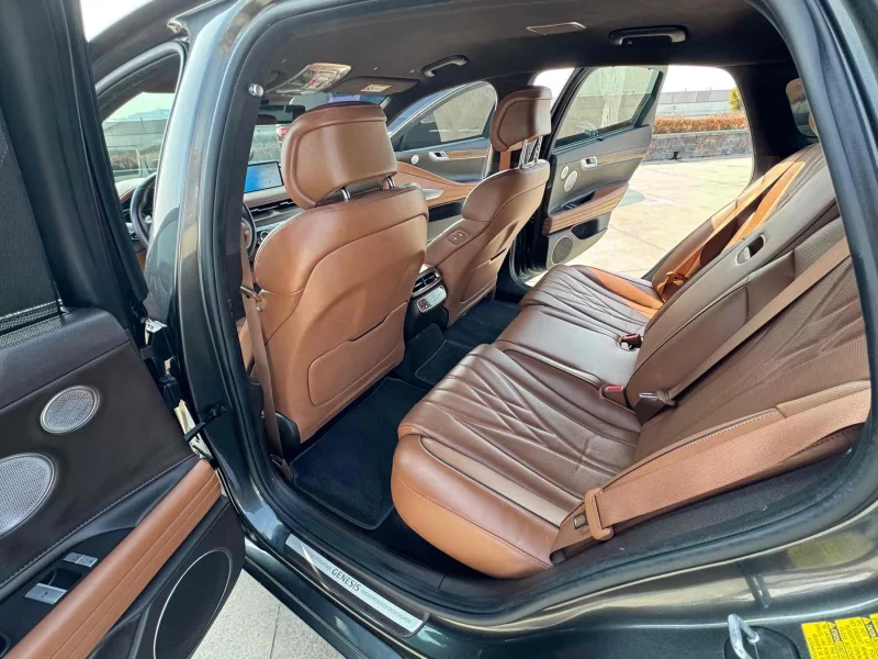 Genesis Electrified G80