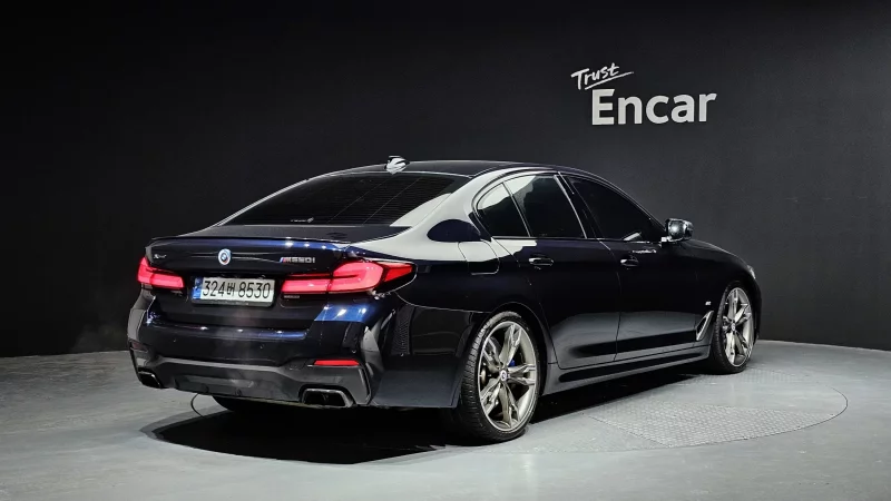 BMW 5-Series