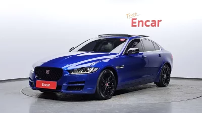 Jaguar XE