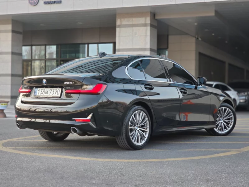 BMW 3-Series