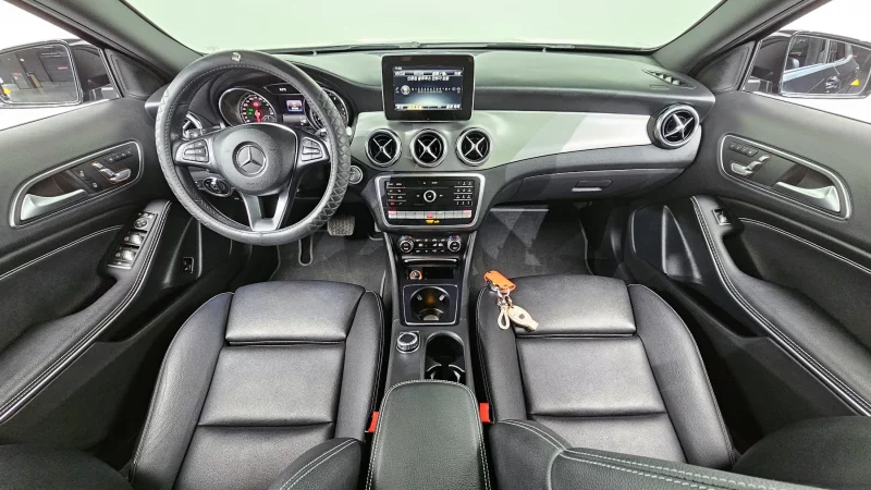 Mercedes-Benz GLA-Class