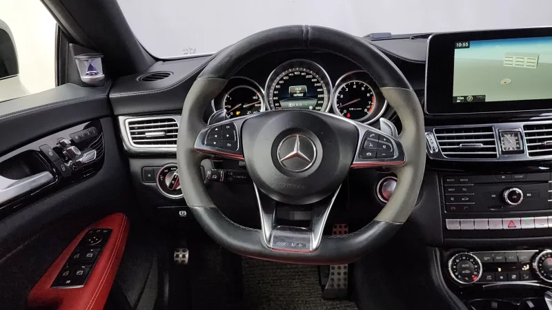 Mercedes-Benz CLS-Class