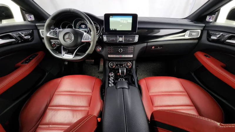 Mercedes-Benz CLS-Class