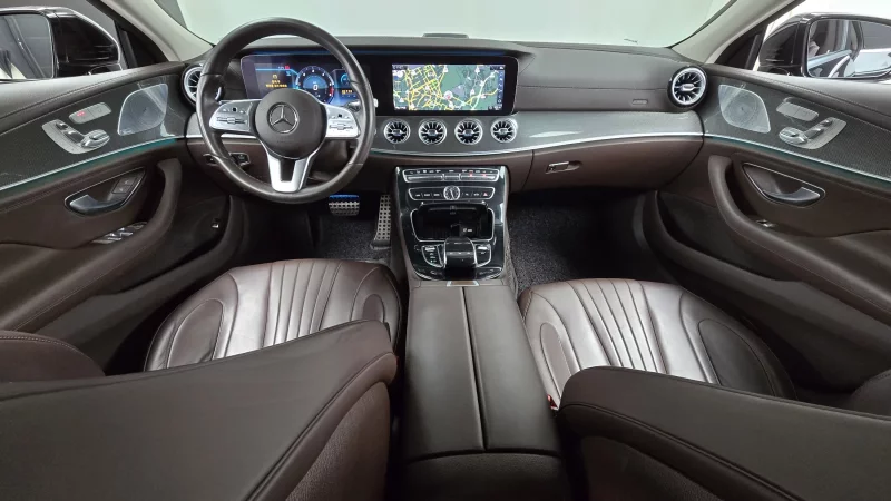 Mercedes-Benz CLS-Class
