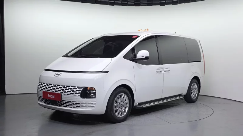 Hyundai Staria