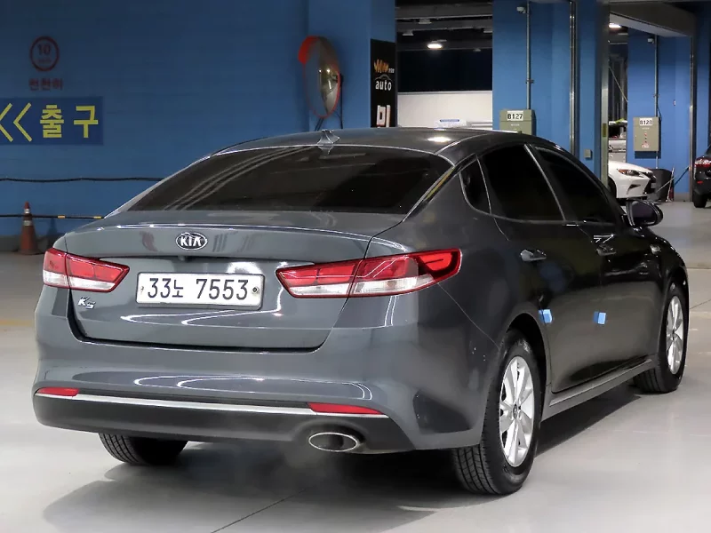 Kia K5