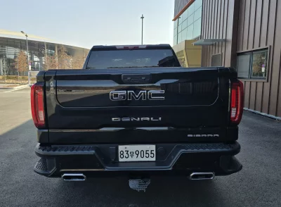 GMC SIERRA