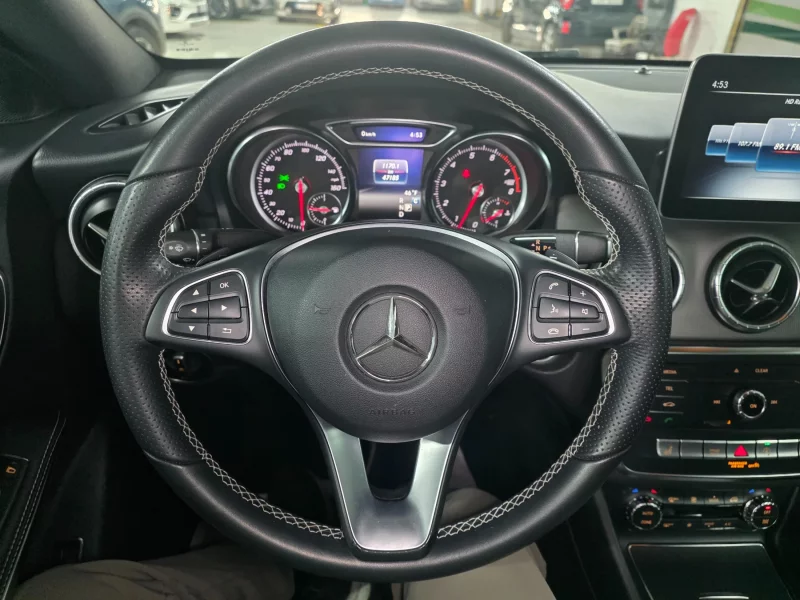 Mercedes-Benz CLA-Class