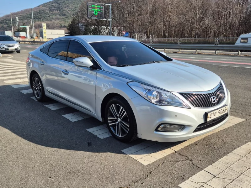 Hyundai Grandeur