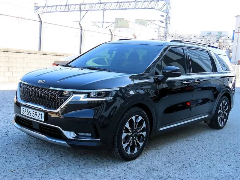 Kia Carnival
