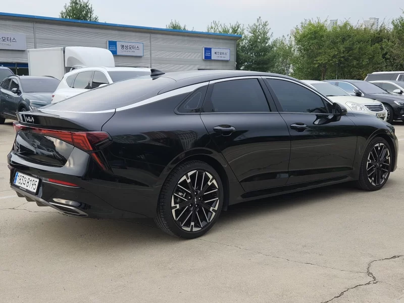 Kia K5