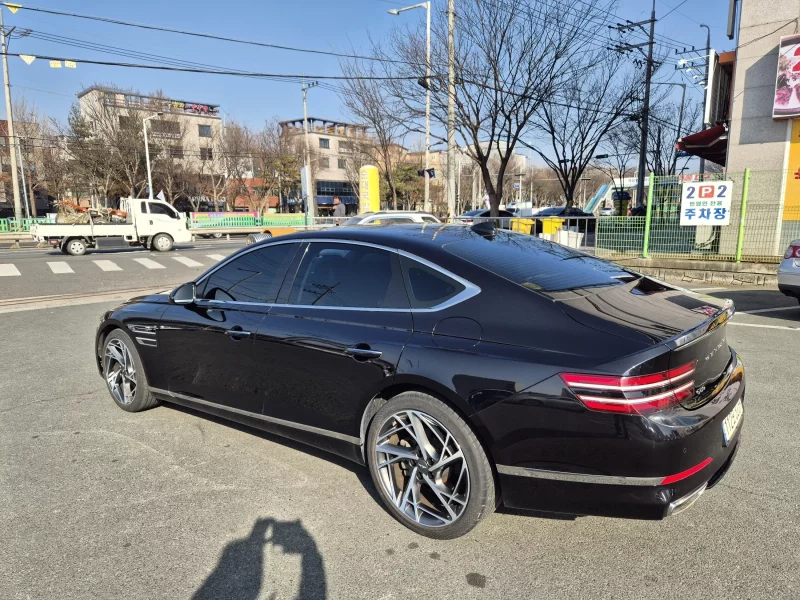 Genesis G80
